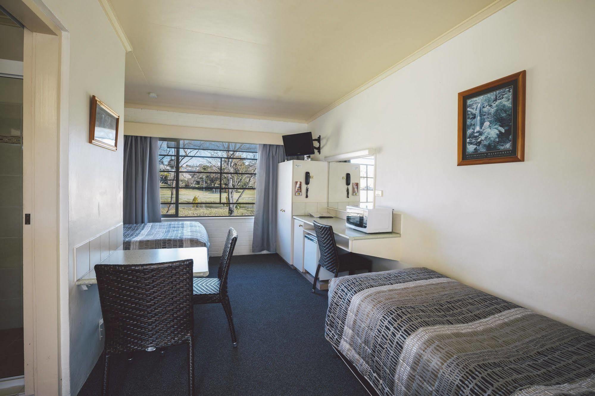 Boulevard Motel Stanthorpe Ngoại thất bức ảnh